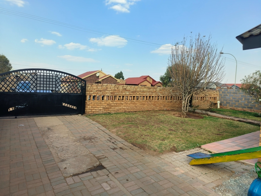 3 Bedroom Property for Sale in Jouberton North West